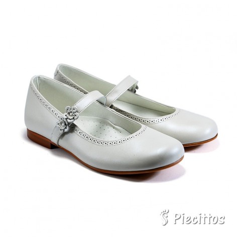 Merceditas Nacarado Beige Piel