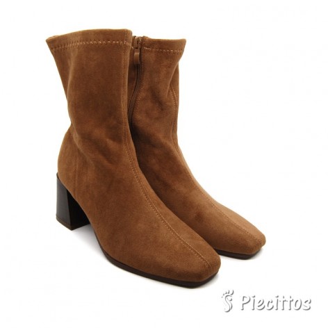 Bota Elástica Marrón Antelina